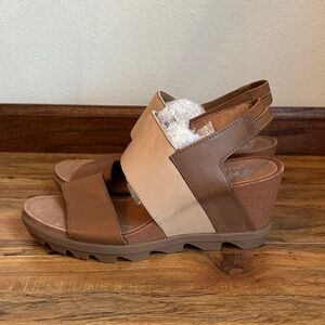 NWOT Sorel Women's Joanie II Slingback Wedge Sandal Size 9.5 Leather